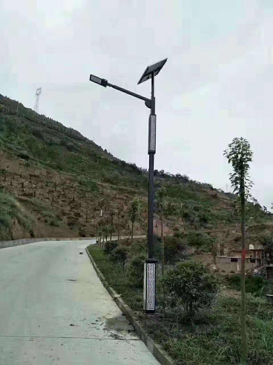 扎赉诺尔区仿古太阳能路灯